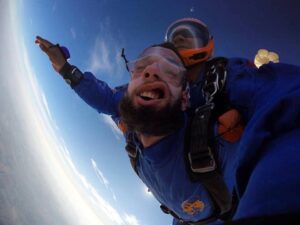 adler santana 160729061953