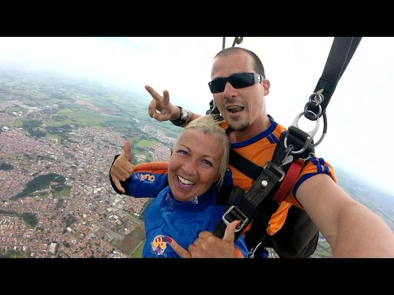 caly sanches 160103034223