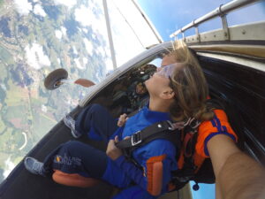 camila nabor 160210073521