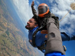 planejar salto de paraquedas