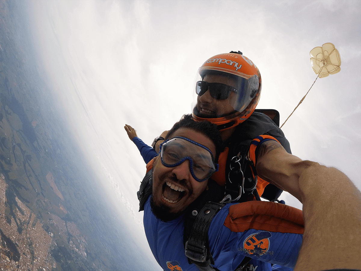 primeiro paraquedista do mundo