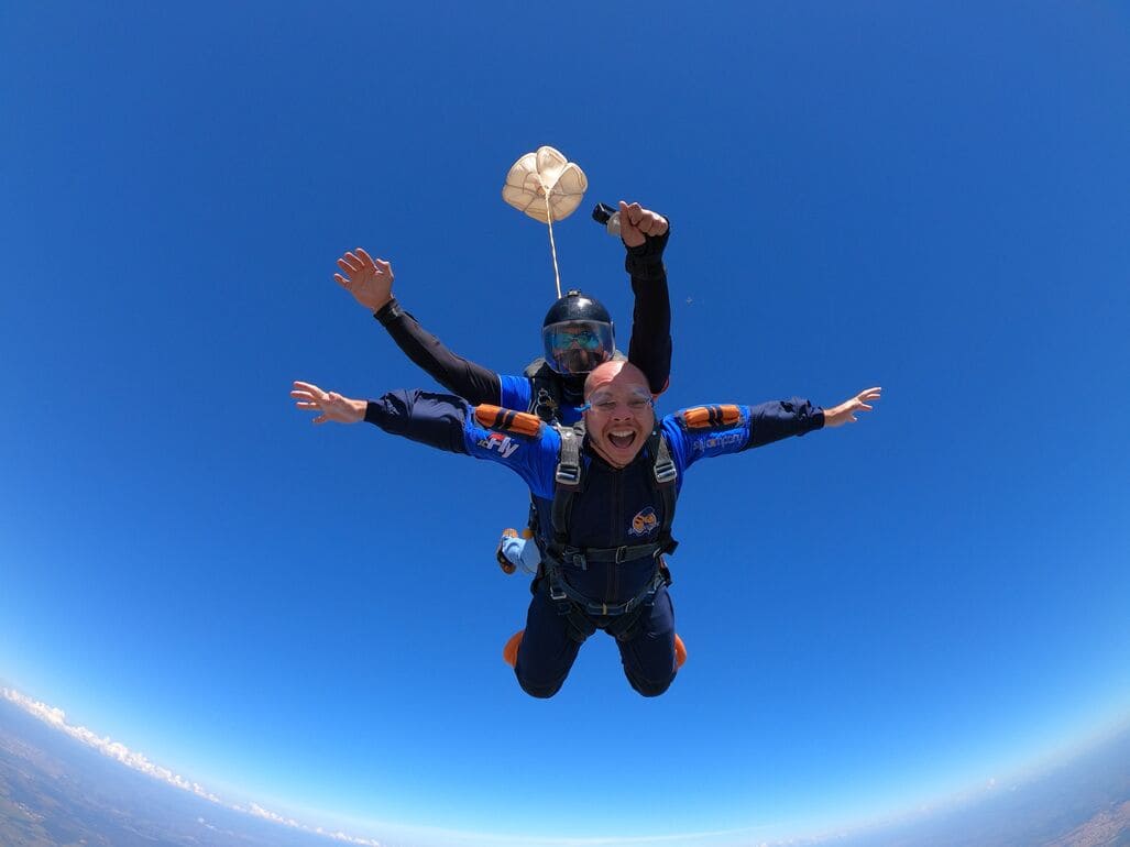 pular de paraquedas no inverno